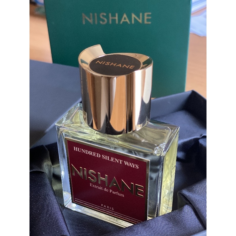 NISHANE Hundred Silent Ways - купить женские духи, цены от 440 р. за 2 мл