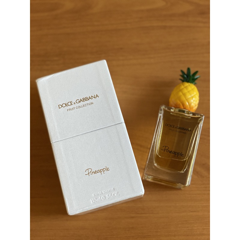 Dolce gabbana fruit collection pineapple. Духи Дольче Габбана Pineapple. Аромат ананас Дольче Габбана. Дольче Габбана ананас духи. Духи Пинэппл Дольче Габбана это.