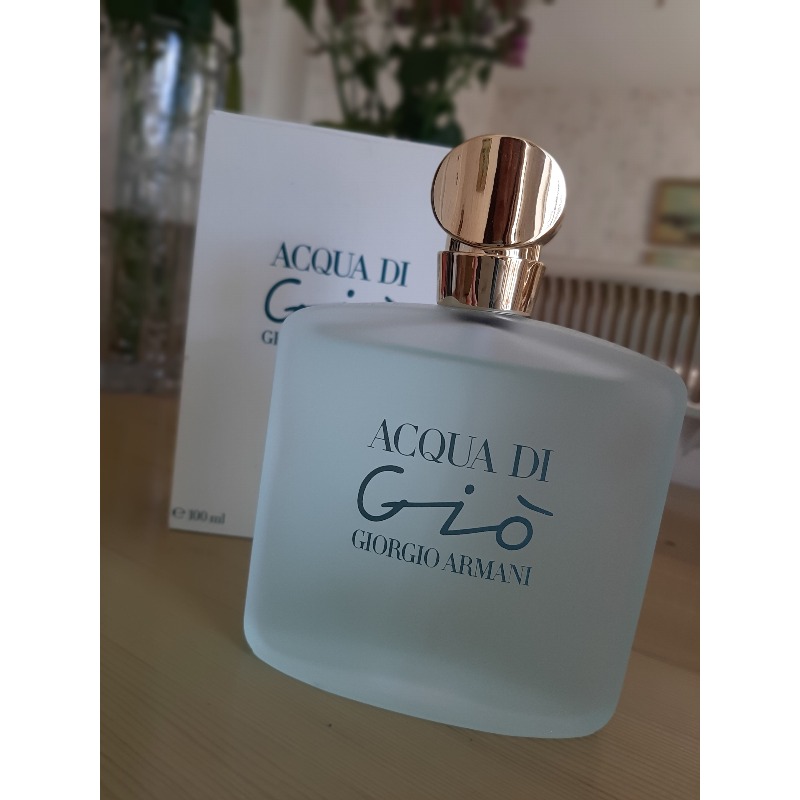 ARMANI Acqua di Gio - купить женские духи, цены от 290 р. за 2 мл