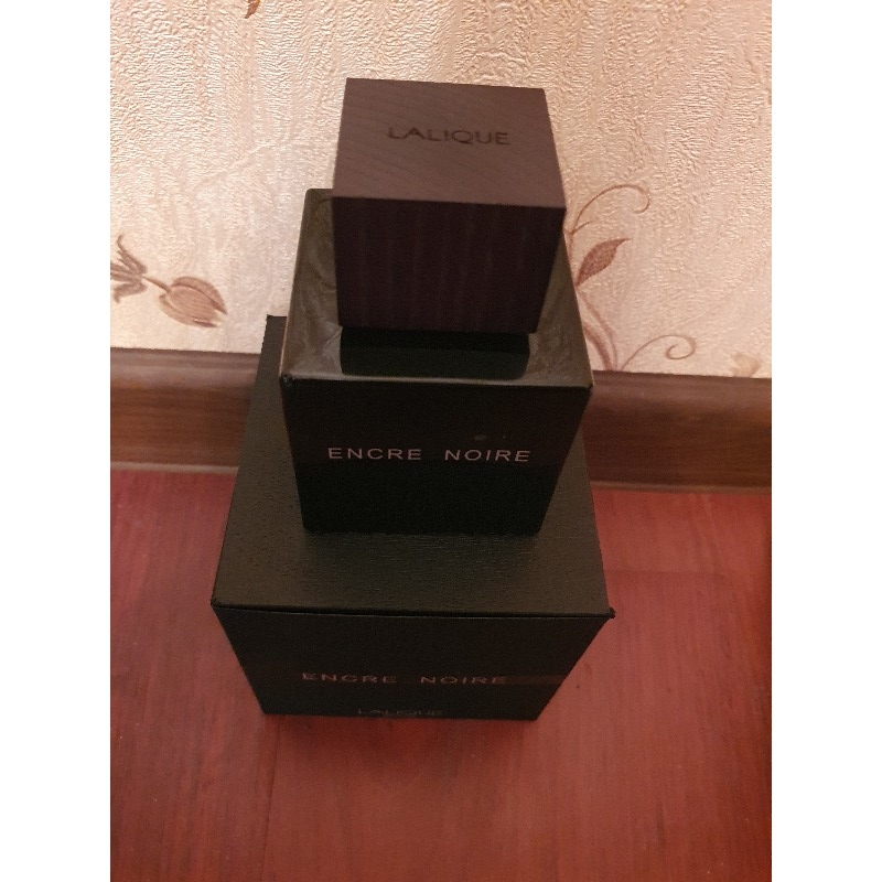 Lalique Encre Noire - купить мужские духи, цены от 690 р. за 5 мл