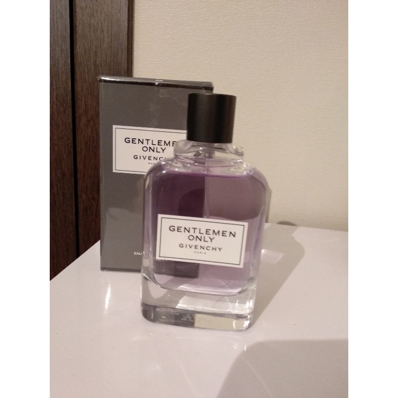GIVENCHY Gentlemen Only - купить мужские духи, цены от 250 р. за 2 мл