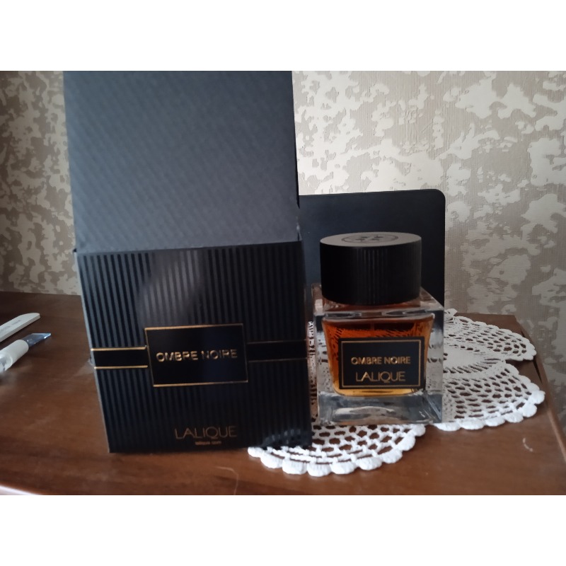 Lalique Ombre Noire - купить мужские духи, цены от 200 р. за 2 мл