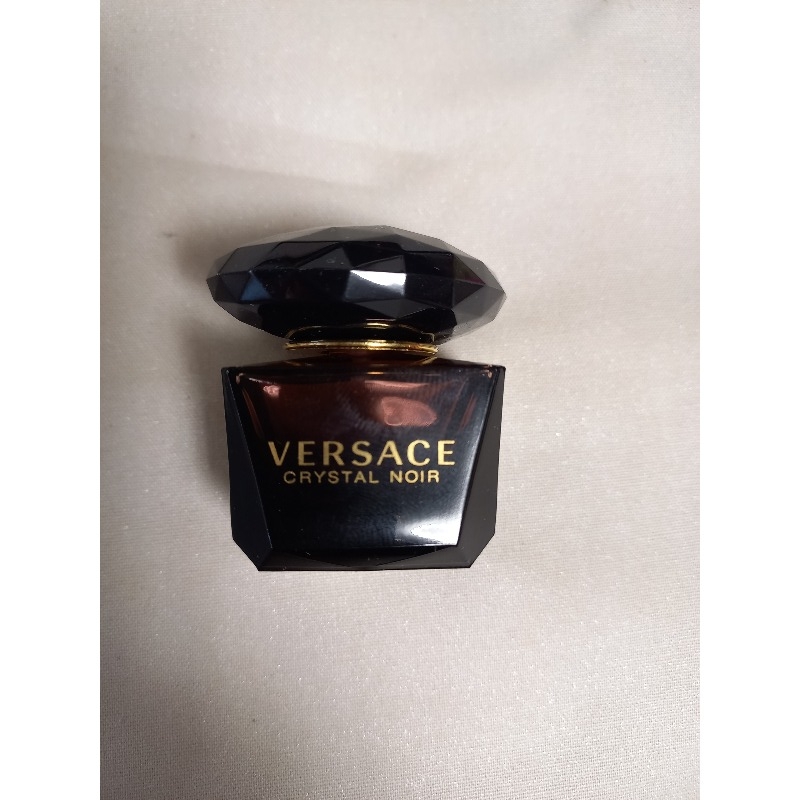 Versace Crystal Noir - купить женские духи, цены от 270 р. за 2 мл