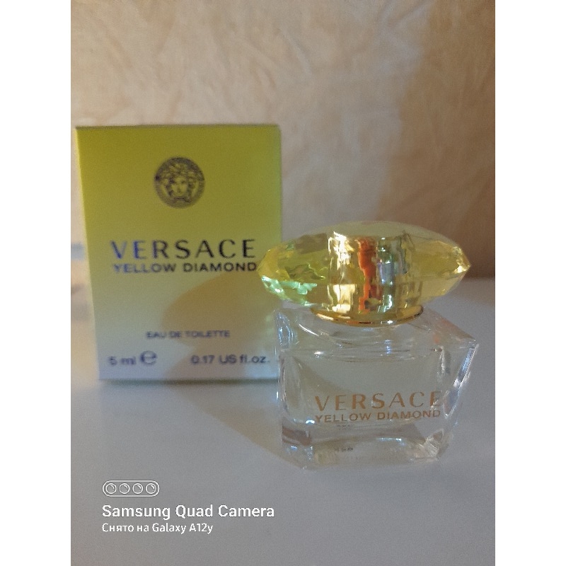 Versace Yellow Diamond - купить женские духи, цены от 150 р. за 1 мл