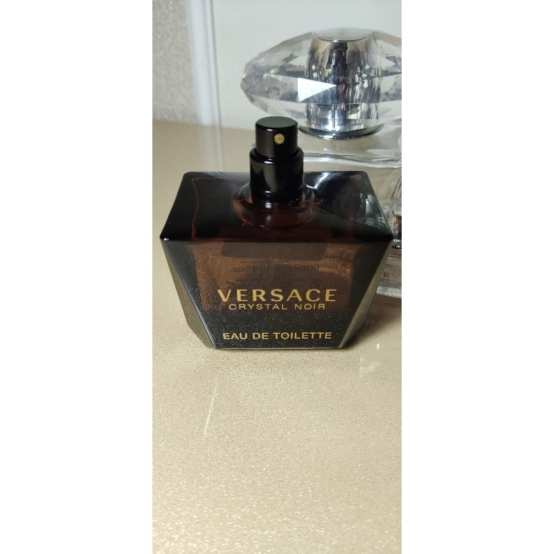 Versace Crystal Noir - купить женские духи, цены от 270 р. за 2 мл