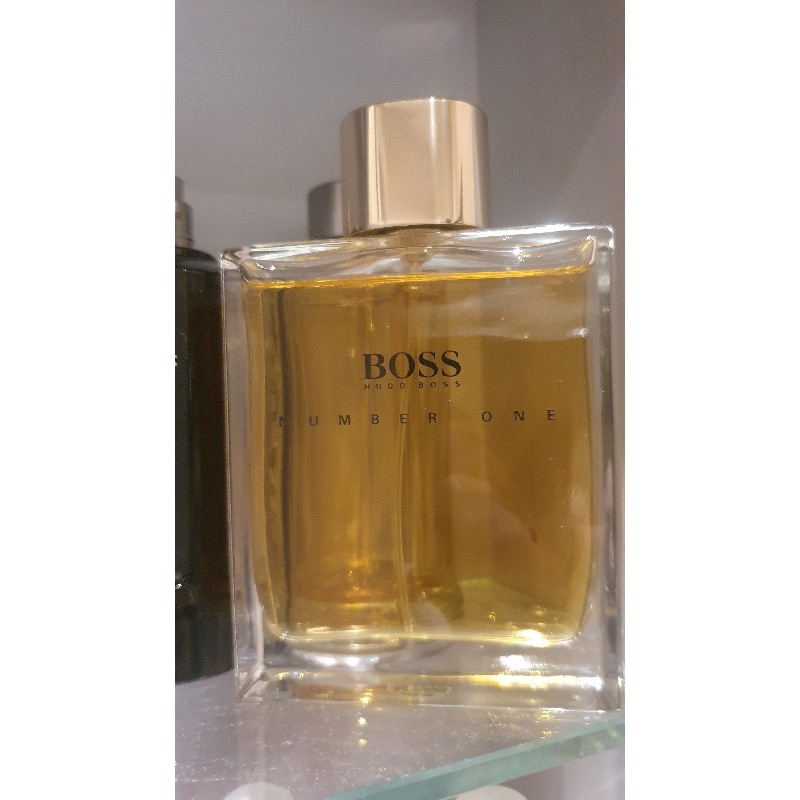 Hugo Boss Number One (№1) - купить мужские духи, цены от 200 р. за 2 мл