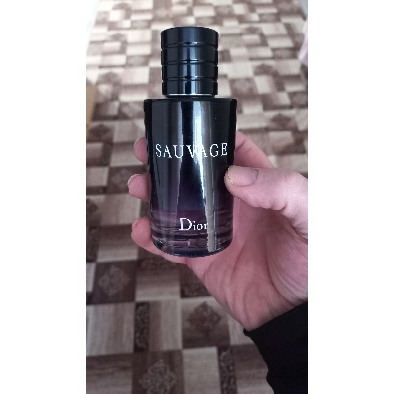 Christian Dior Sauvage 2015 - купить мужские духи, цены от 170 р. за 1 мл