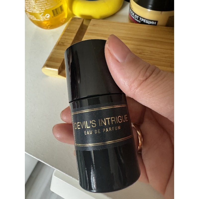 Haute Fragrance Company Devil s Intrigue - купить женские духи, цены от ...